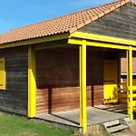 8 Chalet Genet