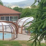 شاليه 8 Chalet Genet *