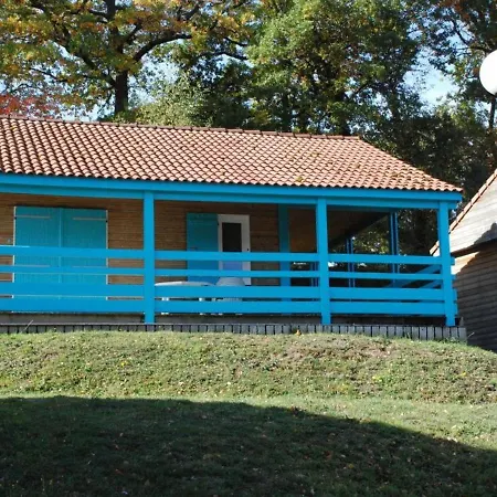 8 Chalet Genet شاليه Blavignac