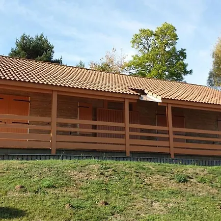 8 Chalet Genet