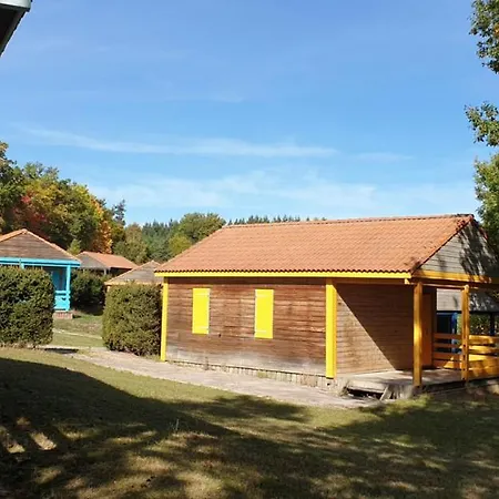 Chalé 8 Chalet Genet Blavignac
