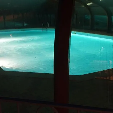 8 Chalet Genet Chalé *